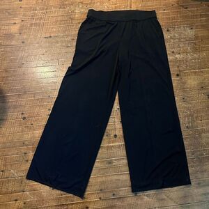 Lane Bryant 14/16 wide leg knit pull on black slacks